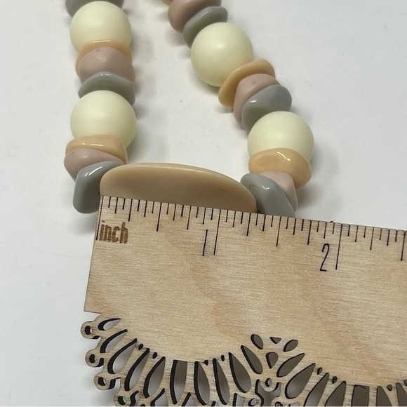 Vintage Necklace & Earrings Set - Picture 9 of 12